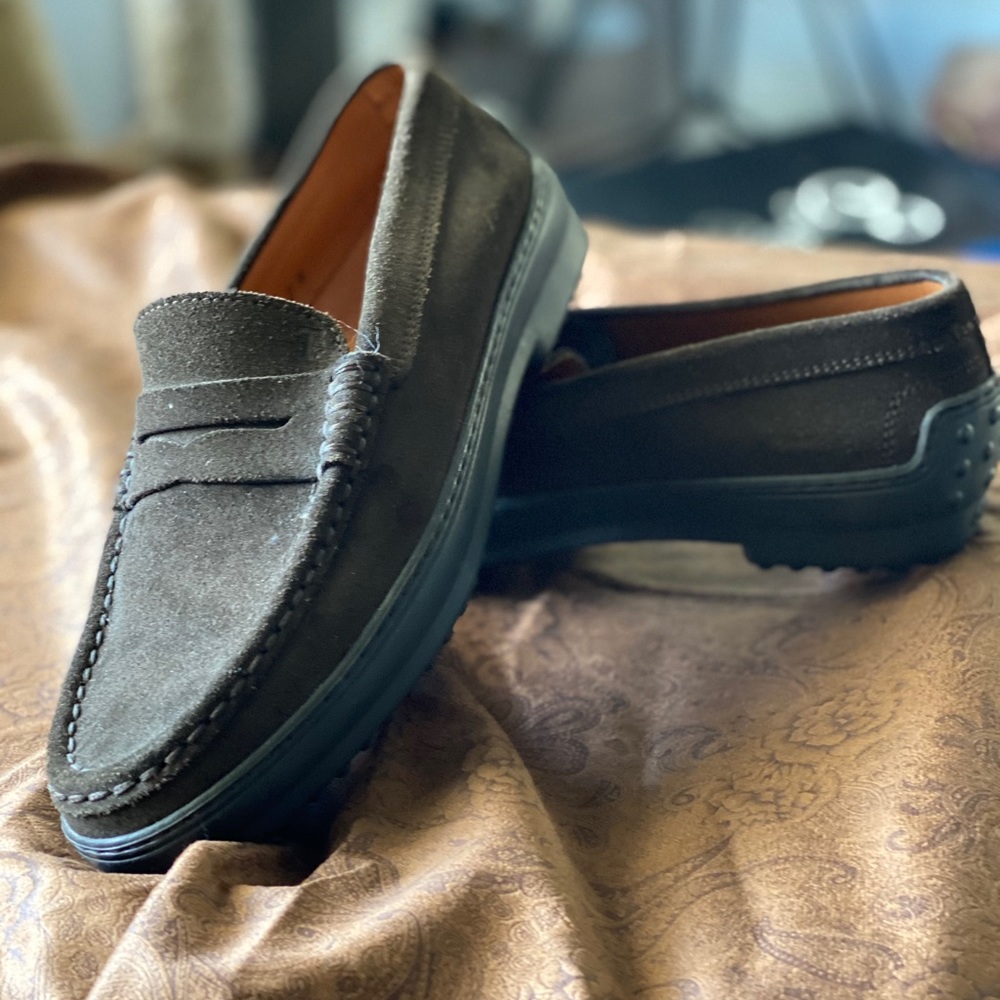 Tods Suede Olive Loafer